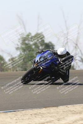 media/Sep-20-2025-TrackDaz (Sat) [[27f0cde673]]/B Group/1120am (Turn 2)/